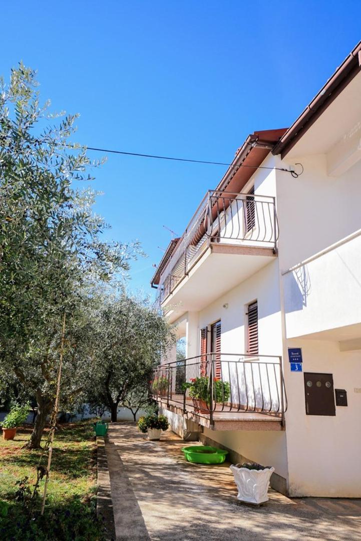 Apartment Daniela Savudrija Buitenkant foto